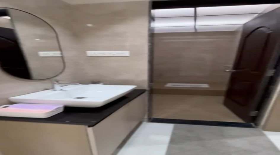 Siddhi-Aspire-Internal-Gallery-Common-washroom